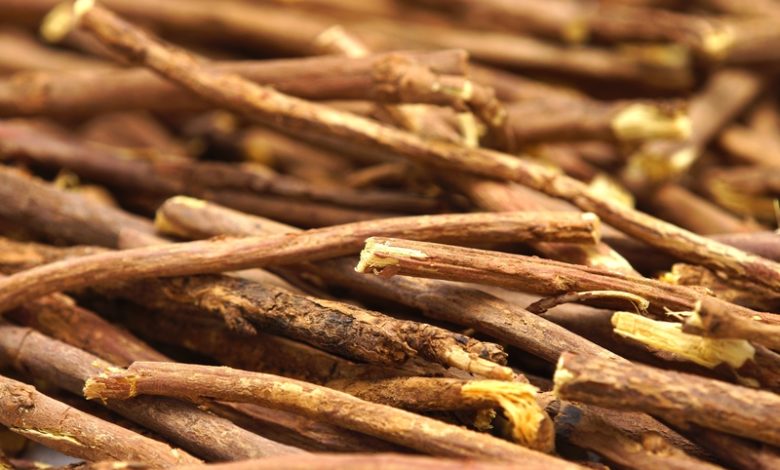 Benefits, Uses & Side Effects of Licorice Root